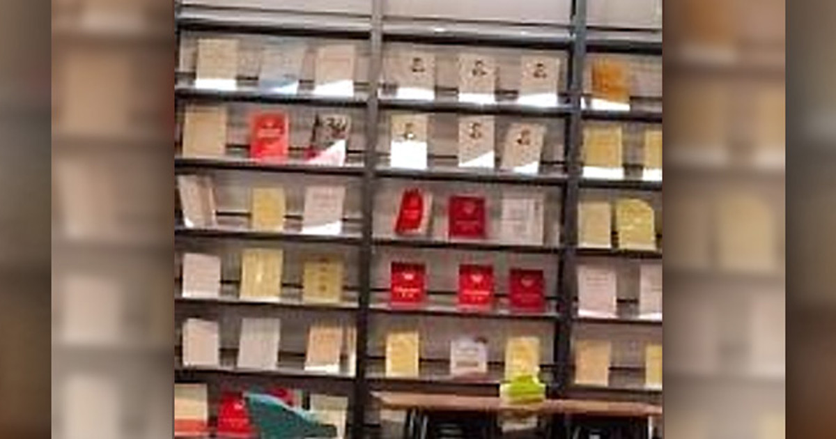  Xi Jinping's books on display - Photo: ChinaAid www.chinaid.org