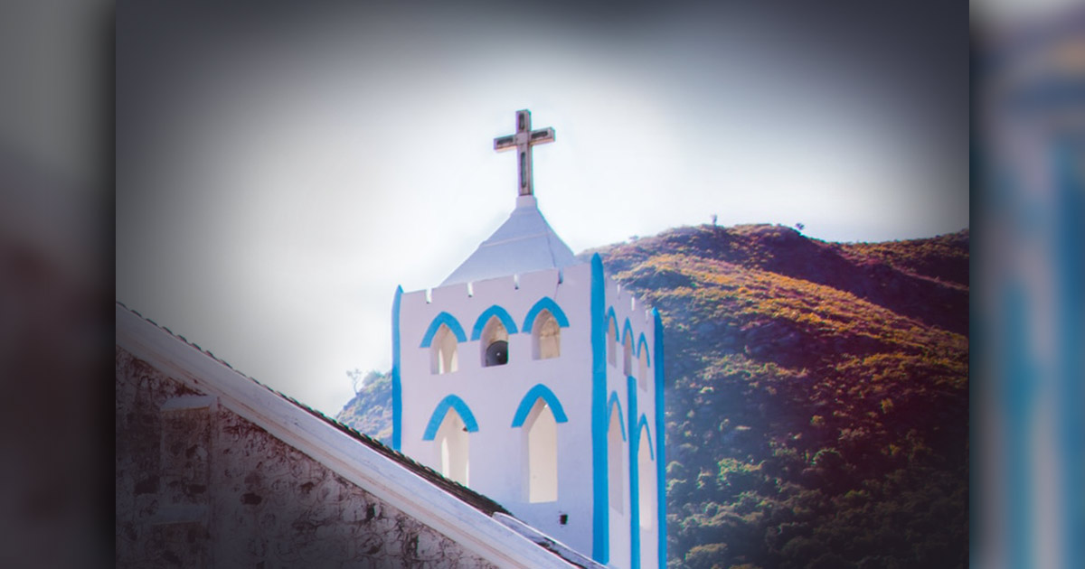 Church steeple - Photo: Unsplash: Paul Silvan