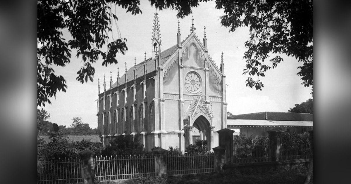 Sacred Heart Cathedral, Sulawesi, Indonesia - Photo: Wikipedia / Tropen Museum