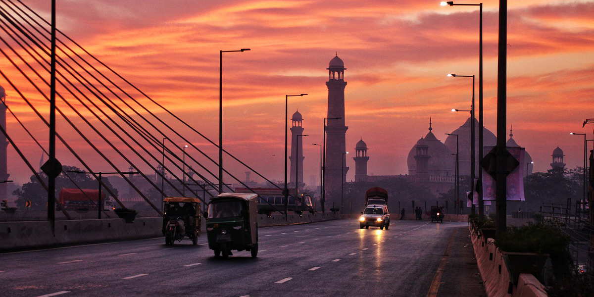 Lahore, Pakistan - Photo: Pixabay / qkcreativity92