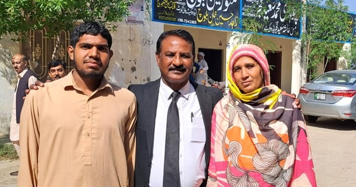 Muhammad Sarmad, the attorney, and Musarrat Bibi are standing outside.