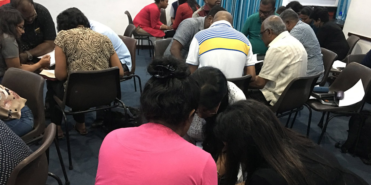 Prayer meeting in Sri Lanka - Photo: Facebook / Daniel A. Brown