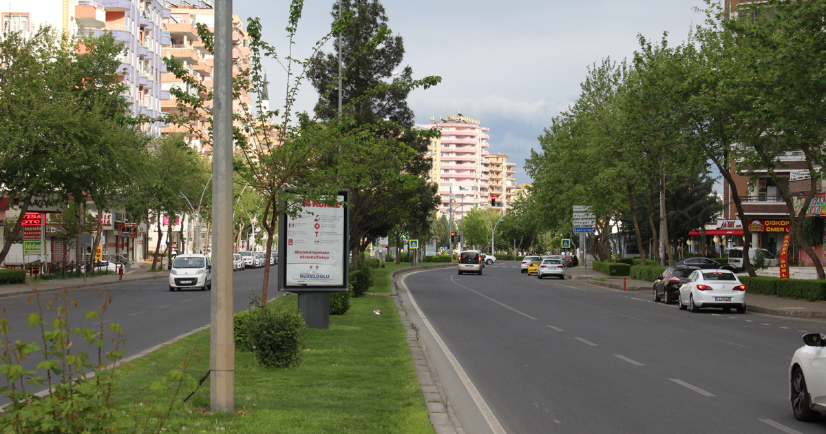 A view from Diclekent Boulevard, Diyarbakir.