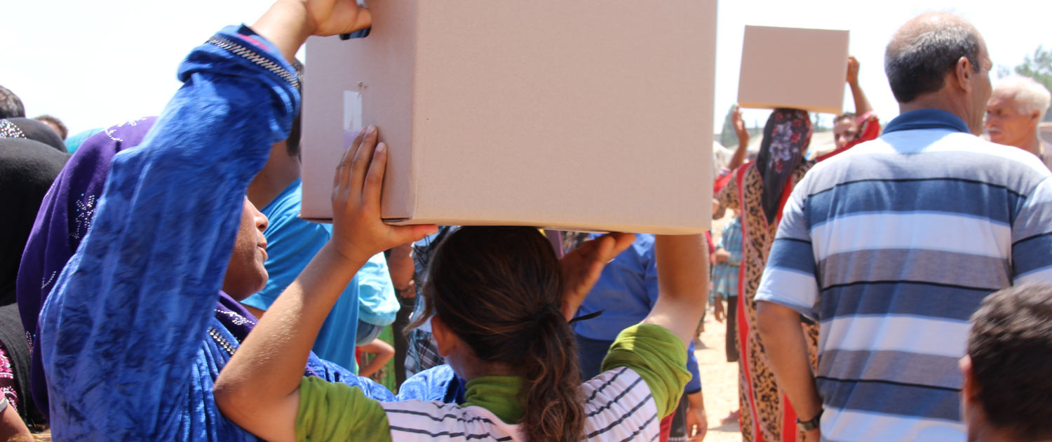 Iraq - Delivering care packages - VOMC